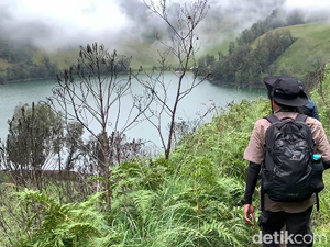Pembukaan Pendakian Gunung Semeru Disambut Antusias Pendaki