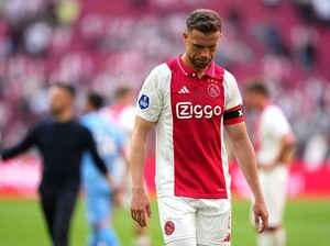 Balik ke Liga Inggris, Jordan Henderson Gabung Brentford