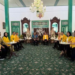 Lanjutkan Tradisi Partai Golkar, Bahlil Minta Wejangan ke Sri Sultan