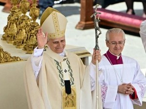 Resmi Dilantik, Paus Leo Serukan Persatuan Bagi Gereja yang Terpecah