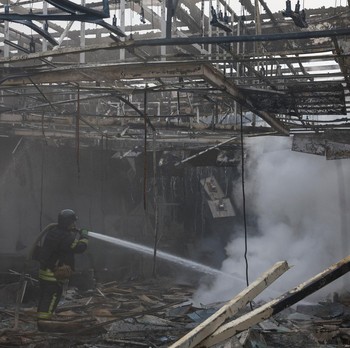 Terbesar Sejak Awal Perang, Ratusan Drone Rusia Bombardir Ukraina