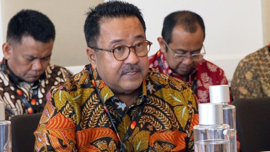 Wakil Gubernur DKI Jakarta Rano Karno kala menghadiri Cannes Film Festival 2025.