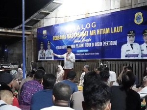 Al Haris Nginap di Desa Terpencil untuk Dengar Langsung Keluhan Warga