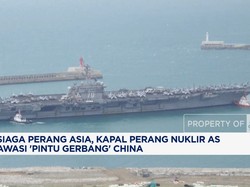 Video: Kapal Nuklir AS Awasi 'Pintu Gerbang' China-Harga Emas Terbang