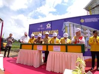 Tepati Janji, Bahlil Bangun Asrama Madrasah Muallimin di Bantul