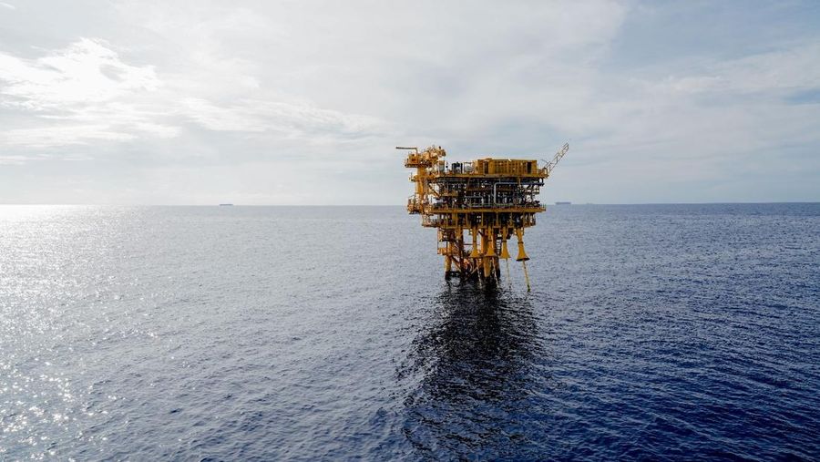 Floating Production, Storage, and Offloading (FPSO) Marlin Natuna, Lapangan Minyak Forel, PSC South Natuna Sea Block B, lepas pantai (offshore) Laut Natuna, Kepulauan Riau. (Dok. Kementerian ESDM)