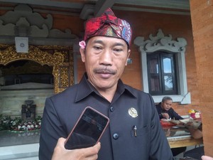 Petugas Kebersihan Belum Gajian 3 Bulan, Pemkab Tabanan Ungkap Penyebabnya