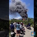 Video: Pabrik Karet di Padang Terbakar, Puluhan Warga Diungsikan