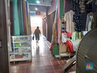 Pertokoan Besar di Bekasi Sepi Bak Kuburan, Ruko Tutup-Pembeli Kabur
