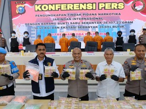 Polda Riau Bongkar Penyelundupan Narkoba Rp 46 M, 5 Kurir Ditangkap