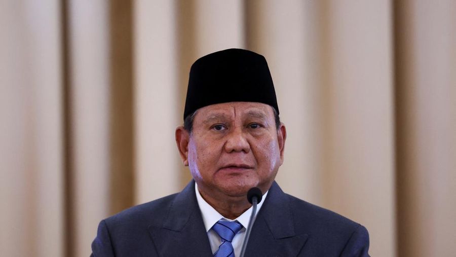 Perdana Menteri Thailand Paetongtarn Shinawatra dan Presiden Indonesia Prabowo Subianto memberi isyarat saat menghadiri konferensi pers di Gedung Pemerintah di Bangkok, Thailand, 19 Mei 2025. (REUTERS/Athit Perawongmetha) Perdana Menteri Thailand Paetongtarn Shinawatra dan Presiden Indonesia Prabowo Subianto memberi isyarat saat menghadiri konferensi pers di Gedung Pemerintah di Bangkok, Thailand, 19 Mei 2025. (REUTERS/Athit Perawongmetha)