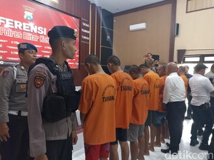 13 Tersangka Diamankan Polres Blitar Kota dalam Operasi Pekat Semeru