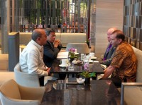 Bertemu Produsen New Balance, CEO Danantara Bahas Perang Tarif