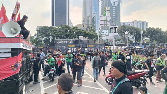 Driver Ojol Klaim Narik Malah Rugi, Begini Hitungannya