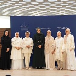 Wardah & Al Mujadilah Center Qatar Perkuat Global Women Leadership
