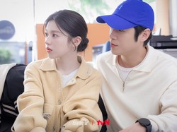 Resident Playbook 2 Dinantikan, Jung Jun Won Prediksi Nikahi Go Yoon Jung Resident Playbook 2 Dinantikan, Jung Jun Won Prediksi Nikahi Go Yoon Jung