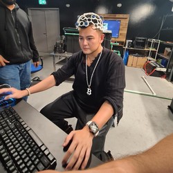 Simak! Ini Pelopor Gerakan Transhumanisme & Evolusi Manusia Modern