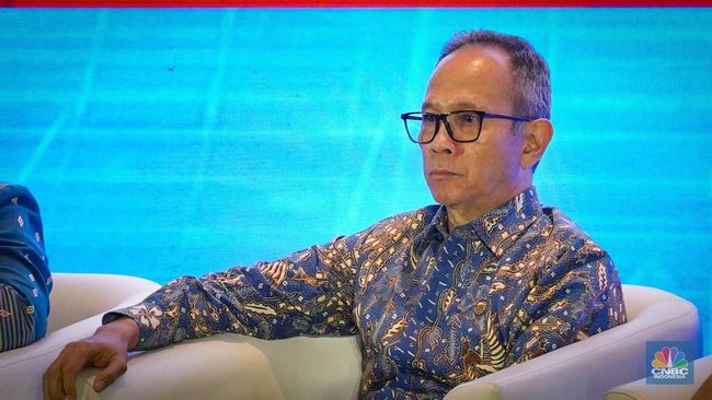 Bos OJK Buka-bukaan Kondisi Industri Keuangan Saat Ini