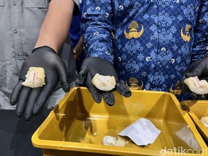 Penyelundupan Lontong Isi 12 Paket Sabu ke Lapas Banyuwangi Digagalkan
