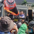 Muncul 2 Menit di Demo Ojol, Pejabat Kemenhub Mundur Tanpa Kata