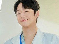 Dikritik Netizen karena Kurang Tampan, Begini Reaksi Jung Joon-won