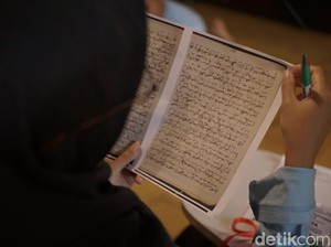 Asa Menghidupkan Lagi Tradisi Literasi Pegon di Tanah Priangan