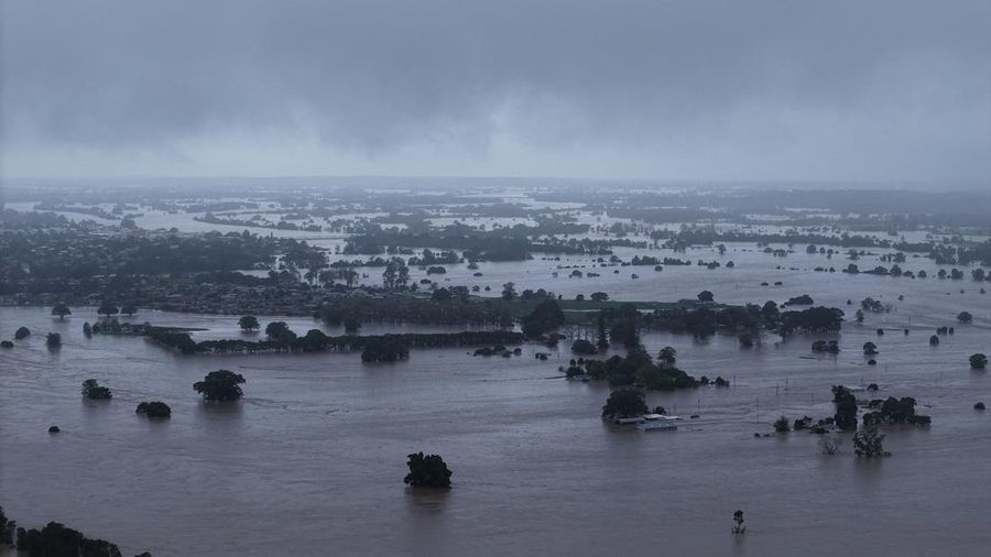 Pemandangan drone menunjukkan daerah yang terendam banjir setelah hujan lebat di Tinonee, New South Wales, Australia, 21 Mei 2025. Harrison Reed/Handout via REUTERS