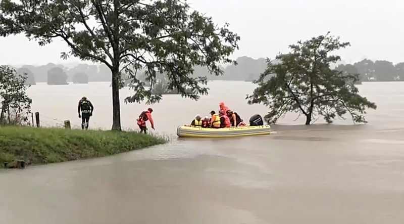 AUSTRALIA-FLOODS/ Pemandangan drone menunjukkan daerah yang terendam banjir setelah hujan lebat di Tinonee, New South Wales, Australia, 21 Mei 2025. Harrison Reed/Handout via REUTERS