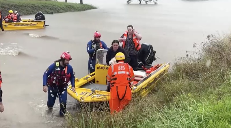 Pemandangan drone menunjukkan daerah yang terendam banjir setelah hujan lebat di Tinonee, New South Wales, Australia, 21 Mei 2025. Harrison Reed/Handout via REUTERS