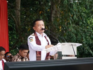 Al Haris Apresiasi Pelantikan dan Retret Ketua RT se-Kota Jambi