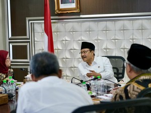 Mensos Tegaskan Sekolah Rakyat Setara Sekolah Unggulan