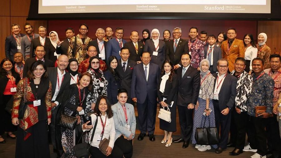 Menteri Koordinator Bidang Infrastruktur dan Pembangunan Kewilayahan, Agus Harimurti Yudhoyono (AHY), hadir sebagai keynote speaker dalam acara Southeast Asia Summit on Prosperity and Sustainability di Stanford University, California, Amerika Serikat pada Selasa (19/5/2025). (Instagram/agusyudhoyono)