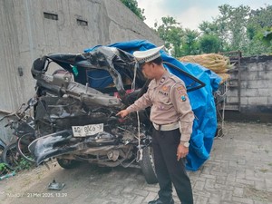 Balita di Sidoarjo Meninggal Setelah Pikap Adu Banteng dengan Truk