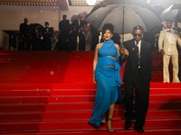 Satu Payung Berdua, Rihanna-A$AP Rocky Tampil Mesra di Cannes