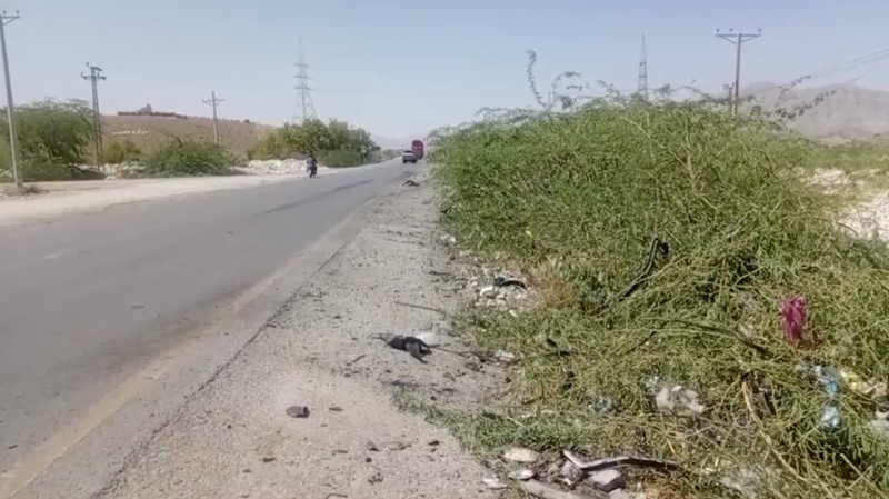 Serangan bom bunuh diri yang menargetkan bus sekolah menewaskan lima orang di Balochistan, Pakistan. (Tangkapan Layar. Reuters TV)