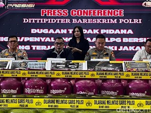 Video Polisi Bongkar Sindikat Oplos Elpiji 3 Kg Disuntikkan ke Tabung 12 Kg