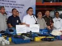 Mendag Sita 1,6 Juta Barang Impor Ilegal, Importir Terancam Dicabut