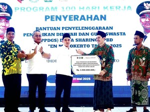 Bupati Mojokerto Kucurkan Bantuan Rp 3,9 M untuk 571 Madrasah Diniyah