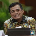 Dirjen Bea Cukai, Djaka Budi Utama saat Konferensi Pers APBN KITA bulan Mei 2025. (CNBC Indonesia/Muhammad Sabki)
