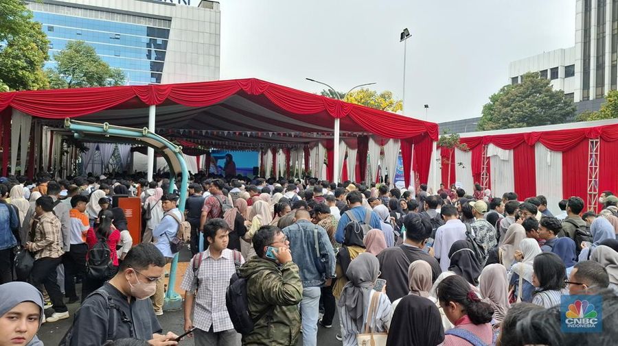 Kementerian Ketenagakerjaan (Kemnaker) menggelar Job Fair selama dua hari yakni pada 22-23 Mei 2025, Jumat (23/5/2025). (CNBC Indonesia/Chandra Dwi Pranata)