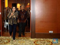 Setoran Negara Melonjak Hampir Rp300 T, APBN Surplus Rp4,3 T