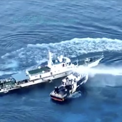 Awas Perang Dekat RI, Detik-Detik Kapal China Tabrak & Tembak Tetangga