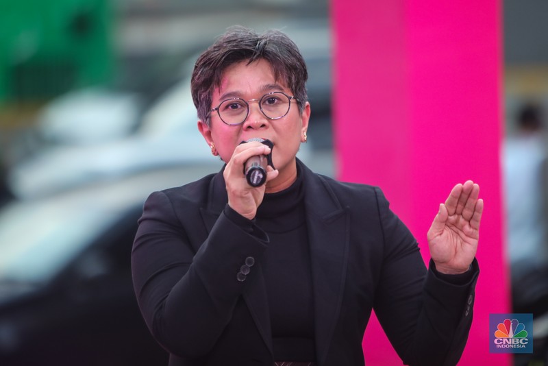 Direktur Pengembangan Usaha INALUM, Melati Sarnita menyampaikan paparan dalam acara Top Women Fest CNBC Indonesia 2025 di Anjungan Sarinah, Jakarta, Sabtu (24/5/2025). (CNBC Indonesia/Faisal Rahman)