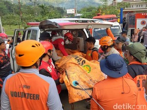 Seluruh Korban Longsor Trenggalek Ditemukan, Operasi SAR Ditutup