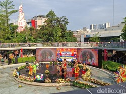 Pencanangan HUT Ke-498 Jakarta di Blok M Dibuka dengan Tarian dan Lagu Betawi Pencanangan HUT Ke-498 Jakarta di Blok M Dibuka dengan Tarian dan Lagu Betawi