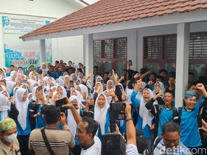 Disdik Jakarta Akan Cabut KJP Plus-KJMU Jika Pelajar Anarkis Saat Demo