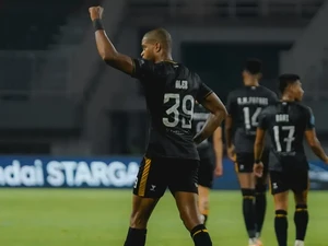 Gol Alex Martins Dianulir, PSM Makassar Vs Dewa United Masih 0-0