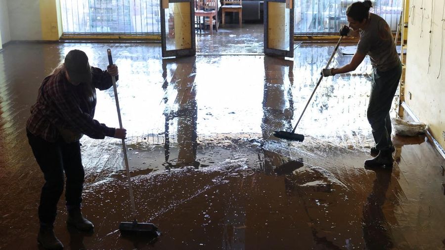 Foto udara menunjukkan daerah yang terendam banjir di dekat Sungai Hunter di Heatherbrae, Australia, Sabtu, (24/5/2025). (REUTERS/Hollie Adams) Foto udara menunjukkan daerah yang terendam banjir di dekat Sungai Hunter di Heatherbrae, Australia, Sabtu, (24/5/2025). (REUTERS/Hollie Adams)