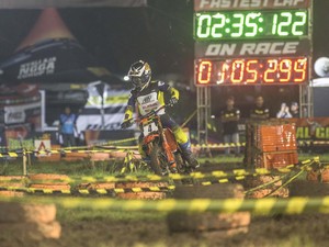 Trial Game Dirt 2025 Menuju Akhir, Zidane dan Asep Berebut Juara Umum