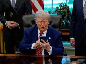 Pengadilan AS Blokir Tarif Impor Trump, Dolar Langsung Menguat
